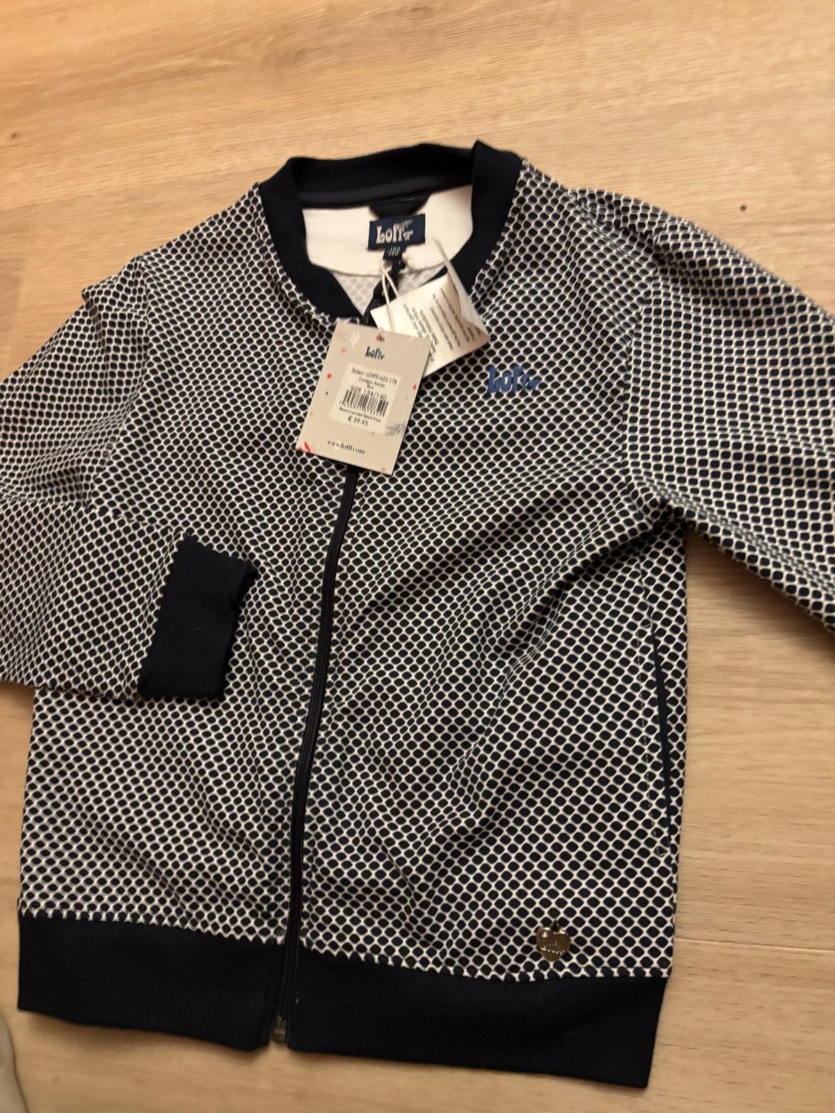 Loffz vest, maat 134/140, nieuw met kaartjes, Ophalen of Verzenden, Nieuw, Jongen of Meisje, Trui of Vest