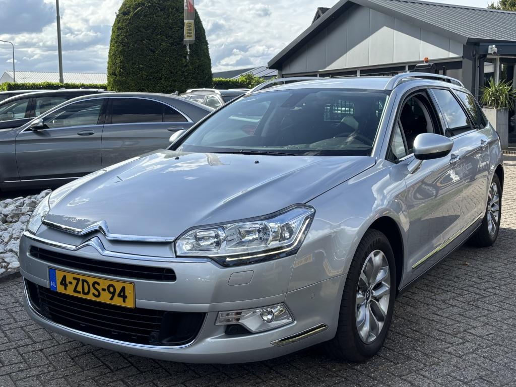 Citroën C5 Tourer 1.6 HDI Automaat 2015 Trekhaak Dealer Ond, Auto's, Citroën, Euro 5, Gebruikt, Parkeersensor, 4 cilinders