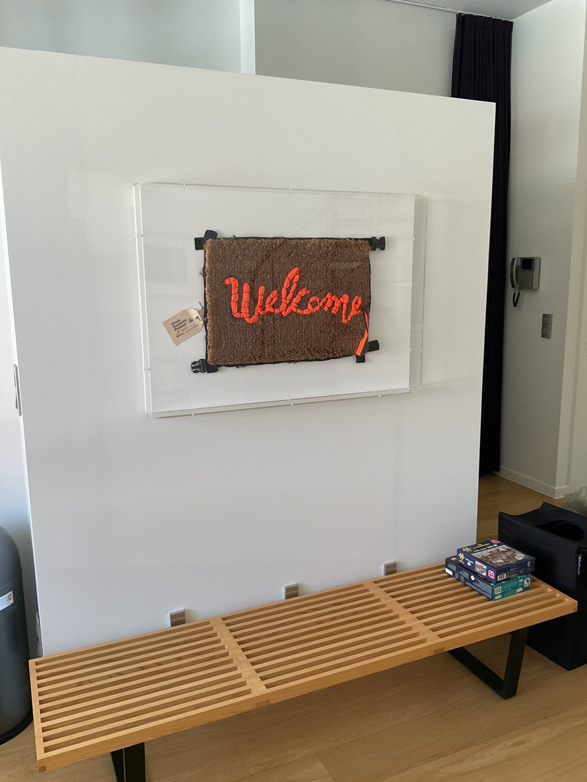 Banksy welcome mat in plixibox, Ophalen