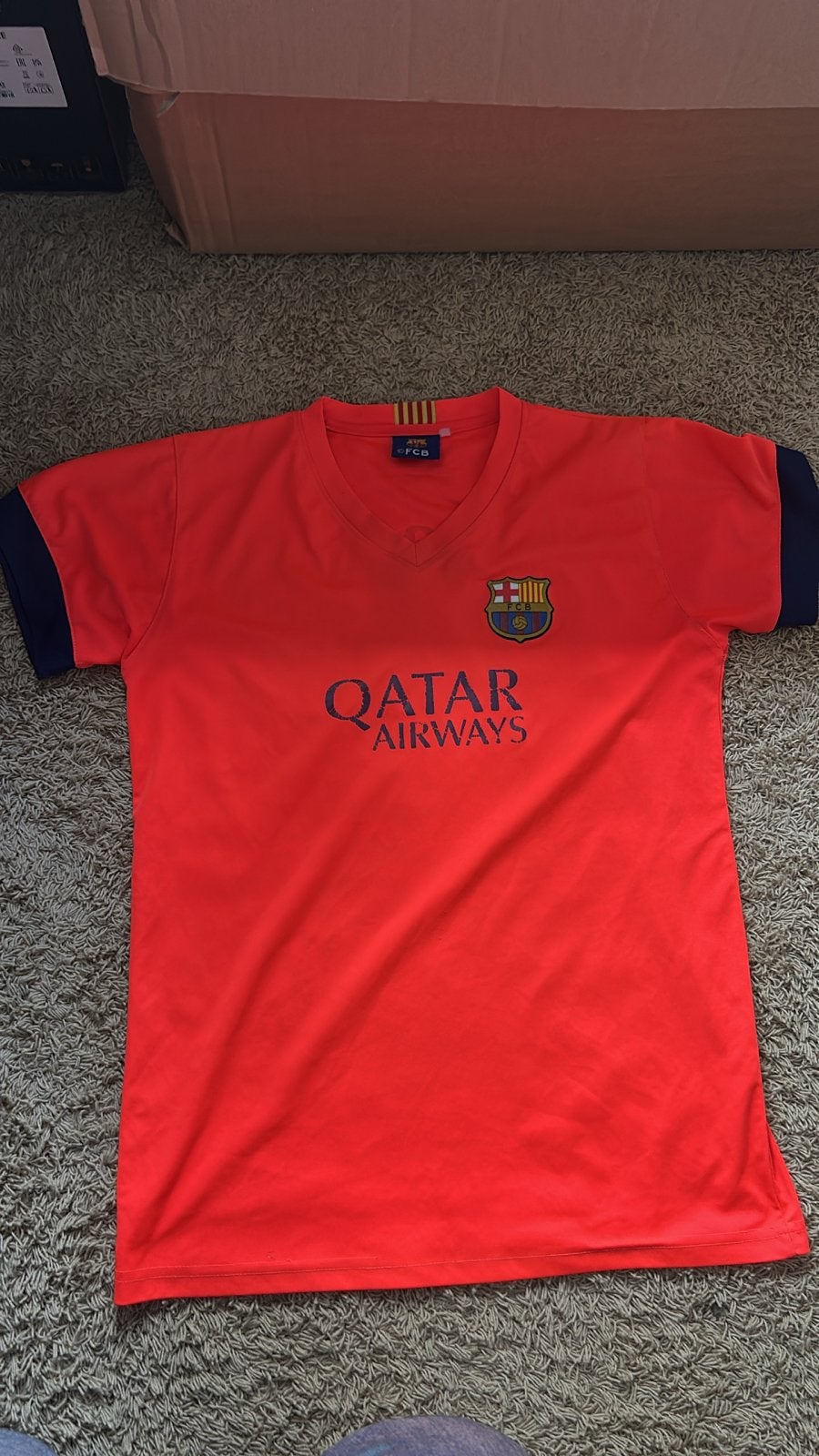 FC Barcelona Messi 10 Thuisshirt - Qatar Airways, Sport en Fitness, Maat M, Ophalen of Verzenden, Zo goed als nieuw, Shirt
