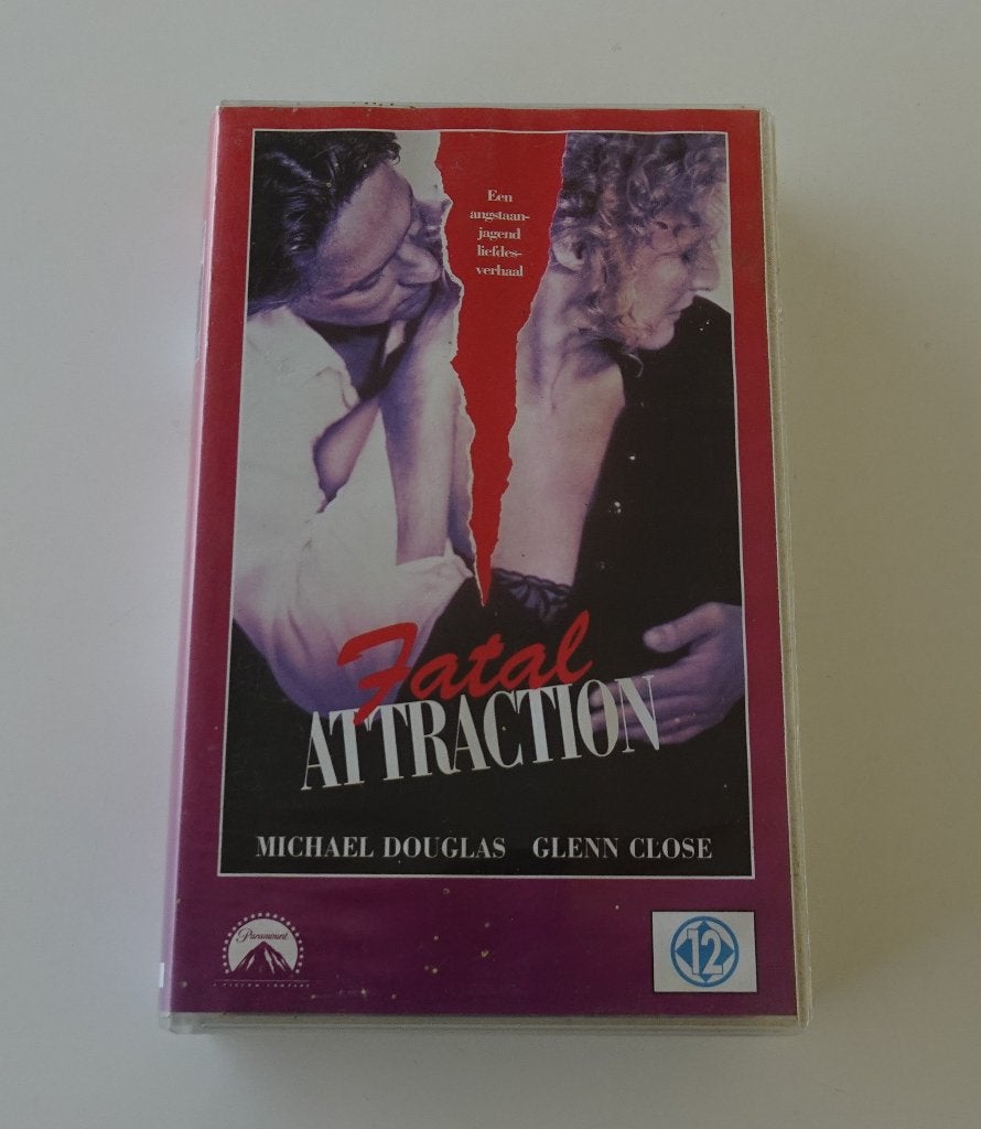 Fatal Attraction - Film op VHS uit 1987, Cd's en Dvd's, VHS | Film, Ophalen, Zo goed als nieuw