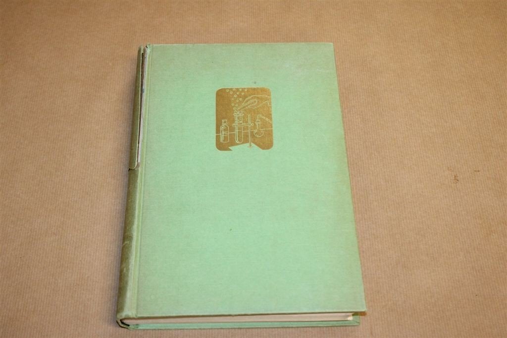 Van Alchemie tot Industrie — Vintage Boek Scheikunde 1955, Ophalen of Verzenden, Gelezen, Bouwkunde