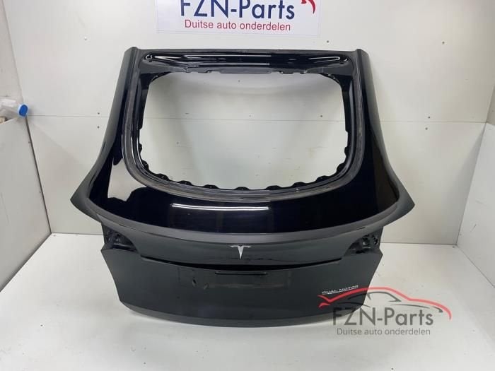 Tesla Model Y Achterklep Met Carbon spoiler, Ophalen of Verzenden, Gebruikt, Achter, Achterklep