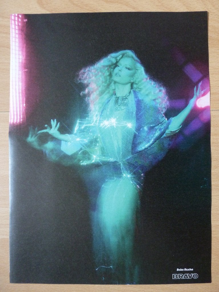 Poster van Bebe Rexha uit Duits tijdschrift Bravo, Ophalen of Verzenden, Nieuw, A4 of kleiner, Muziek