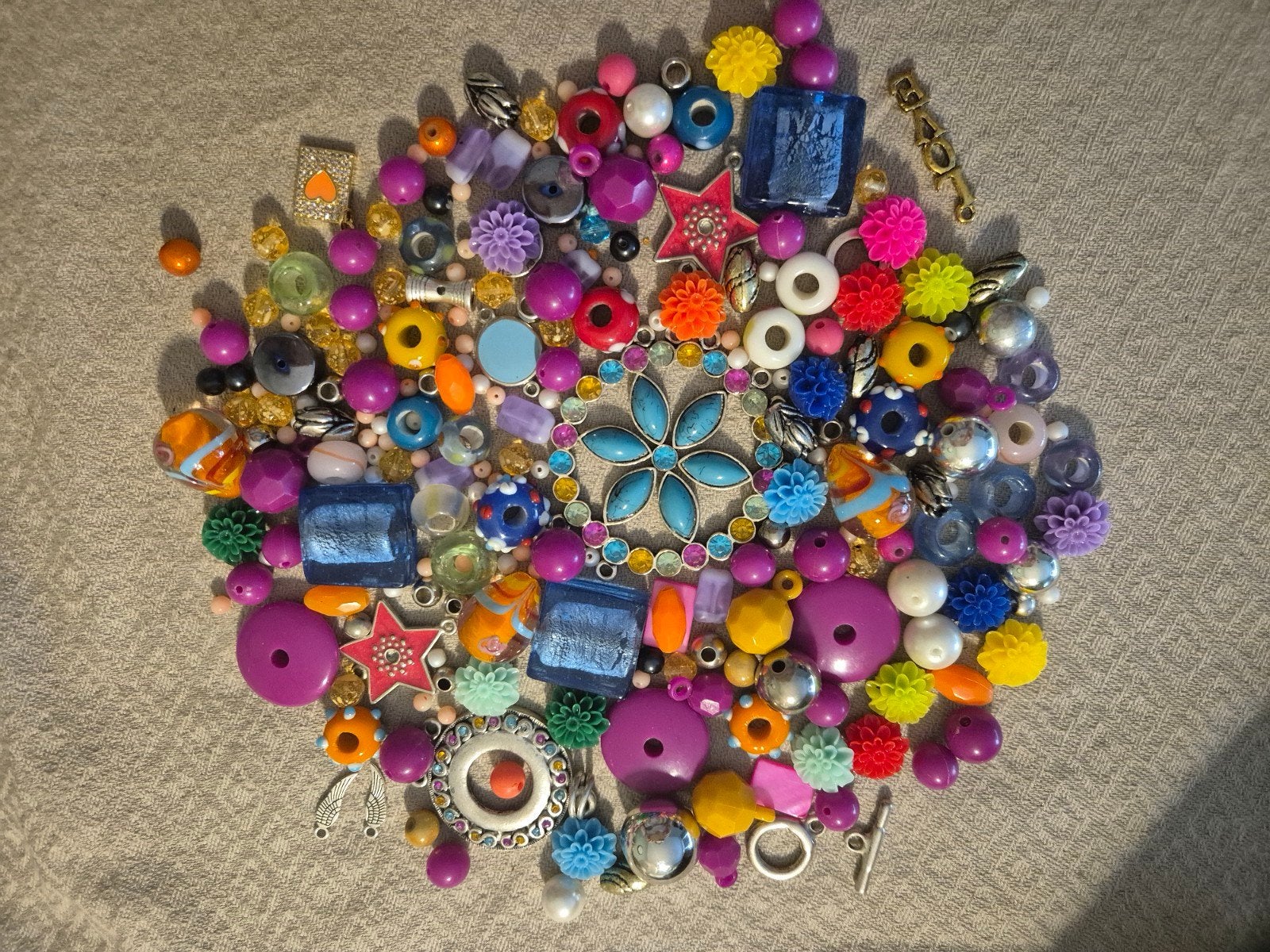 vrolijke kralen mix partij lot multicolor, Ophalen of Verzenden, Nieuw, Kraal
