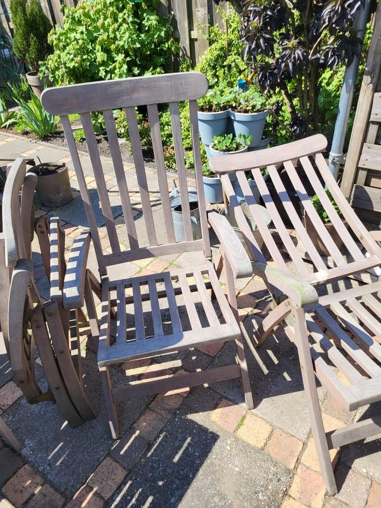 Drie verstelbare houten tuinstoelen, Tuin en Terras, Tuinstoelen, Gebruikt, Hout, Inklapbaar, Verstelbaar, Ophalen