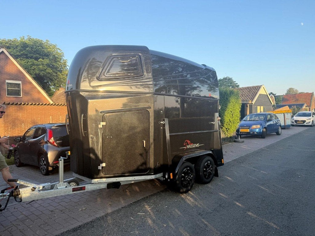 TE HUUR Paardentrailer, Ophalen, Nieuw