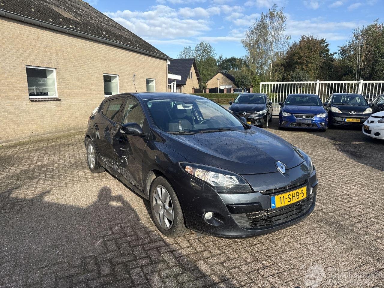 Renault Mégane 1.4 TCe Parisienne (bj 2011), Renault Deutschland AG, Renault, Handgeschakeld, 1397 cc