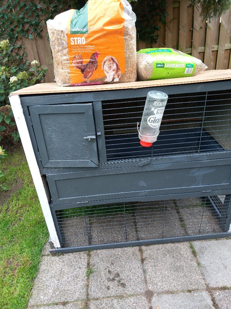 GRATIS konijnenhok, Gebruikt, Cavia, Ophalen of Verzenden, 90 cm of meer