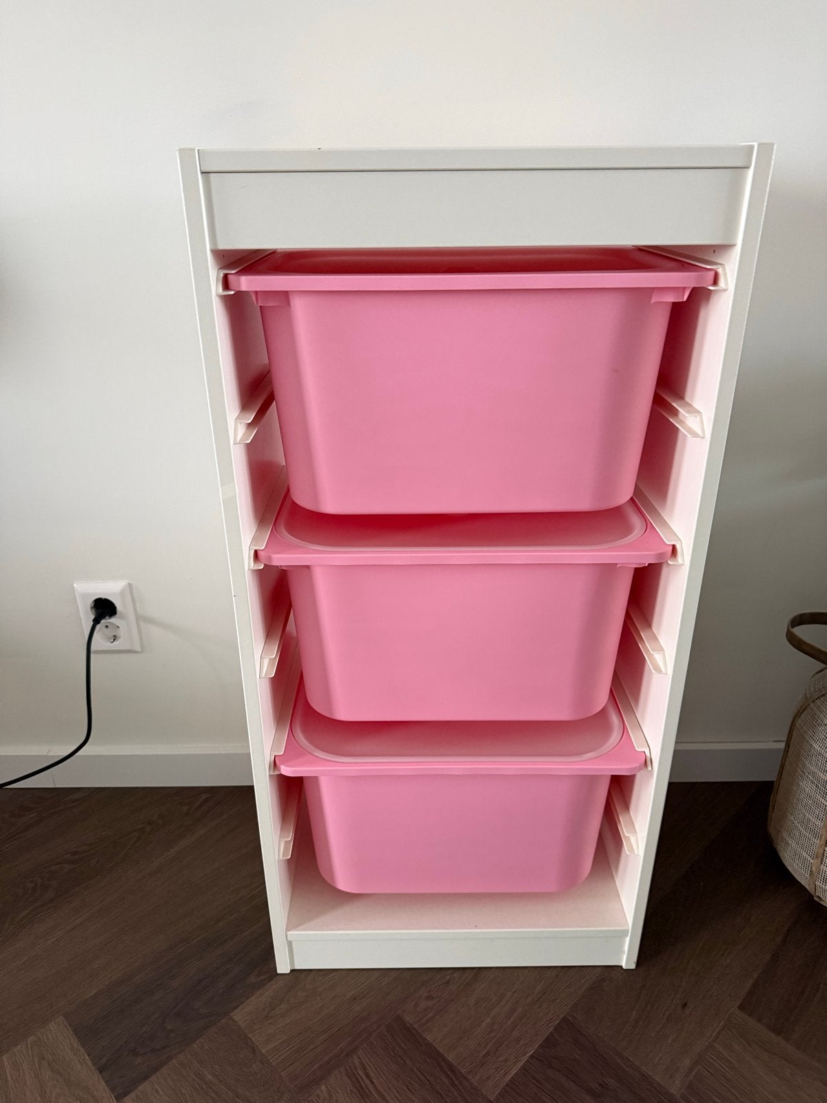 IKEA Trofast opbergkast met roze bakken, Ophalen, 50 tot 70 cm, Zo goed als nieuw, 90 tot 105 cm