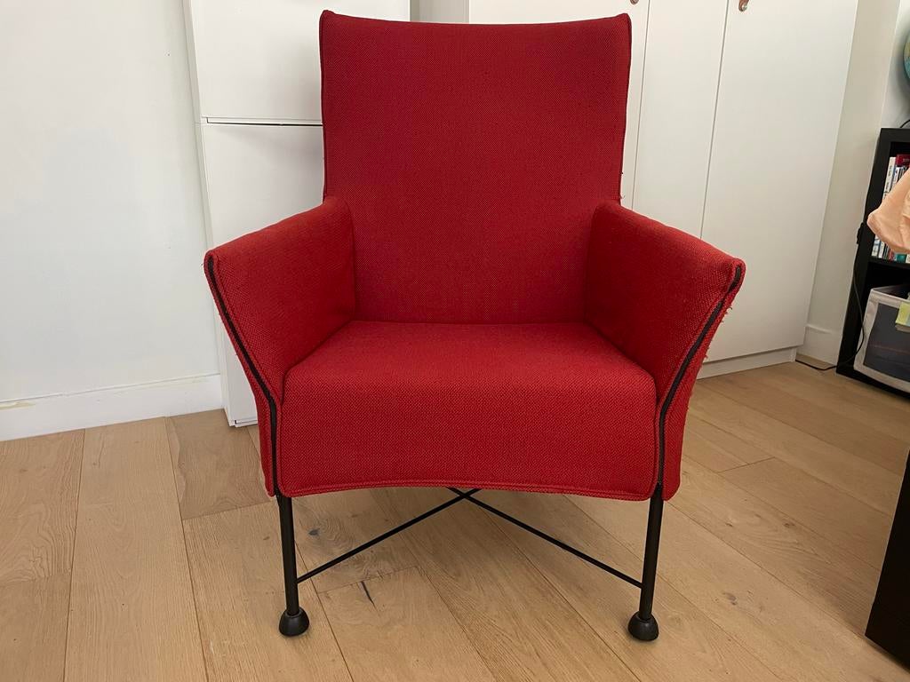 Montis fauteuil rood -  lichte gebruikerssporen, Ophalen, Gebruikt, Stof, 75 tot 100 cm