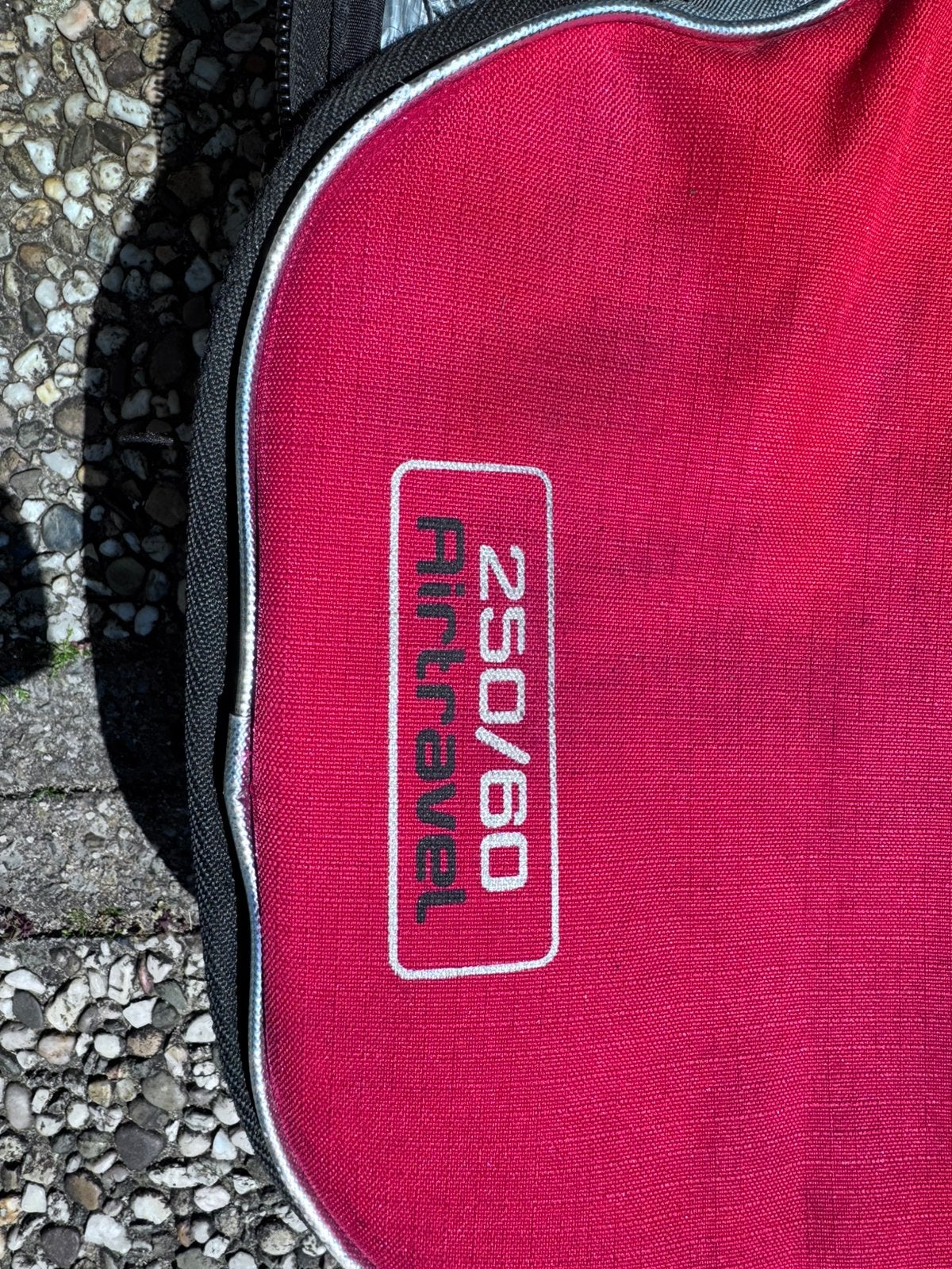 Boardbag 250/60cm dikke bescherming, Watersport en Boten, Windsurfen, Ophalen of Verzenden, Zo goed als nieuw, Overige typen