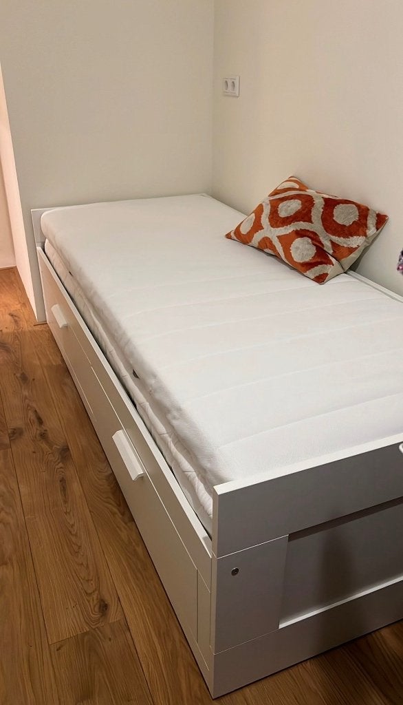 IKEA brimnes uitschuifbed 80/160x200 met 2 lades., Ophalen, Wit, Tweepersoons, Zo goed als nieuw