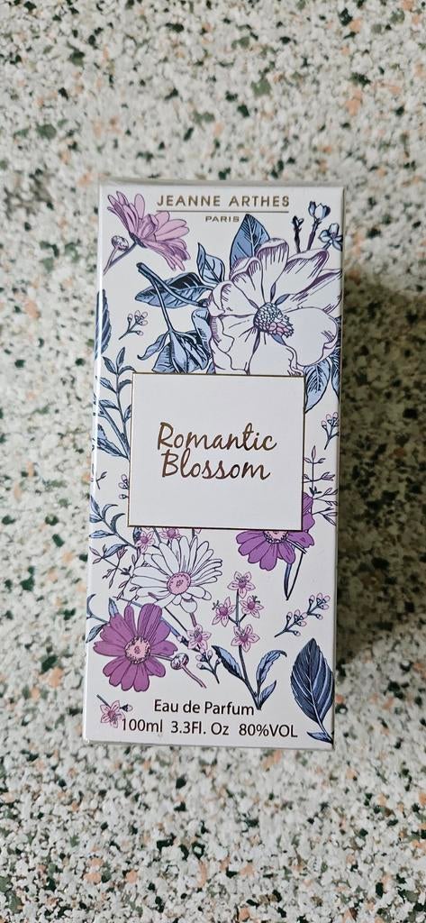 Parfum Romantic Blossom 100 ml - Nieuw!, Ophalen of Verzenden, Nieuw