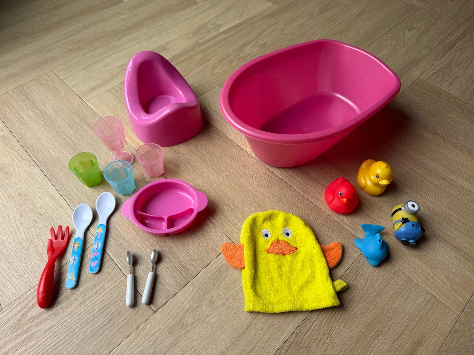 Poppen accesoires set, badje, potje, eetsetje, Ophalen of Verzenden, Zo goed als nieuw, Babypop