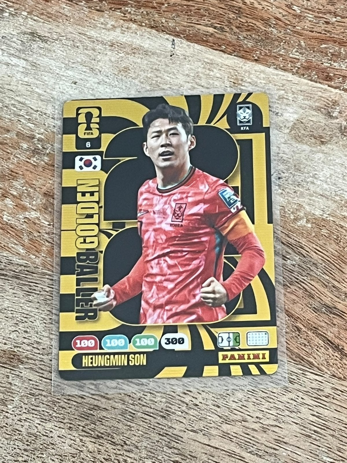 Panini FIFA World Cup 2026 Adrenalyn Golden Baller Son, Verzamelen, Ophalen of Verzenden, Nieuw, Buitenlandse clubs, Spelerskaart