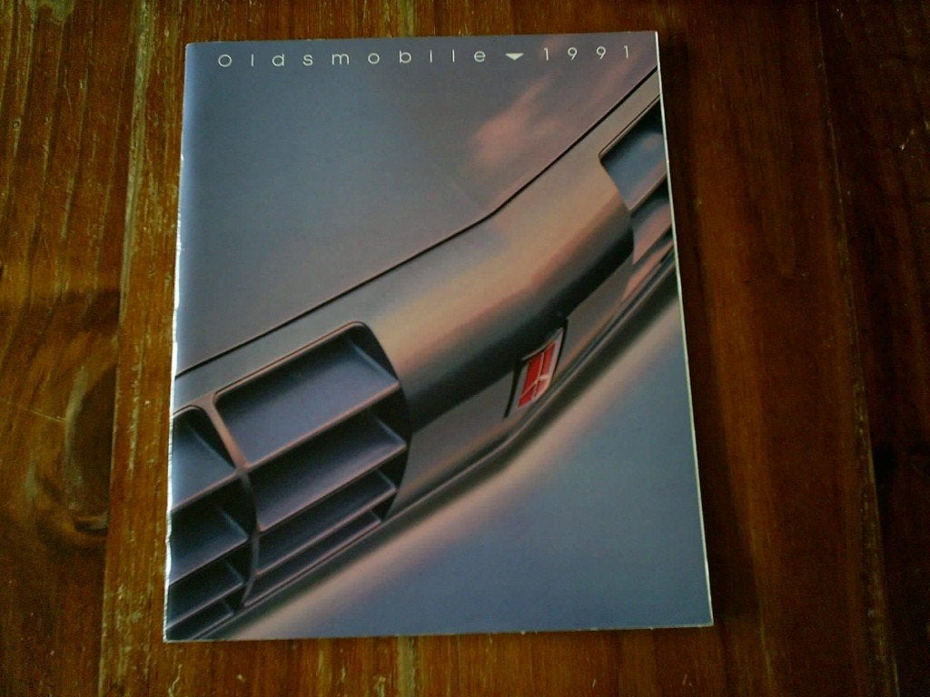 Oldsmobile o.a. Edge / Bravada / Silhouette / Toronado, Verzenden, Zo goed als nieuw, Overige merken