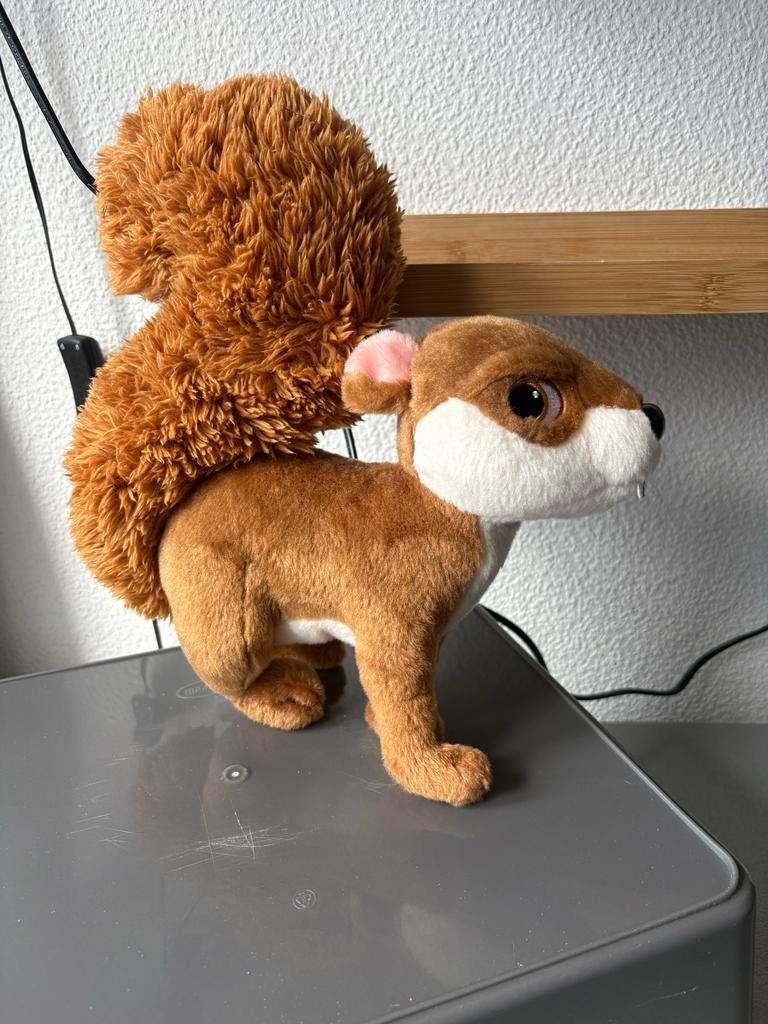 Fabula Efteling eekhoorn knuffel, Ophalen of Verzenden, Zo goed als nieuw, Beeldje of Poppetje