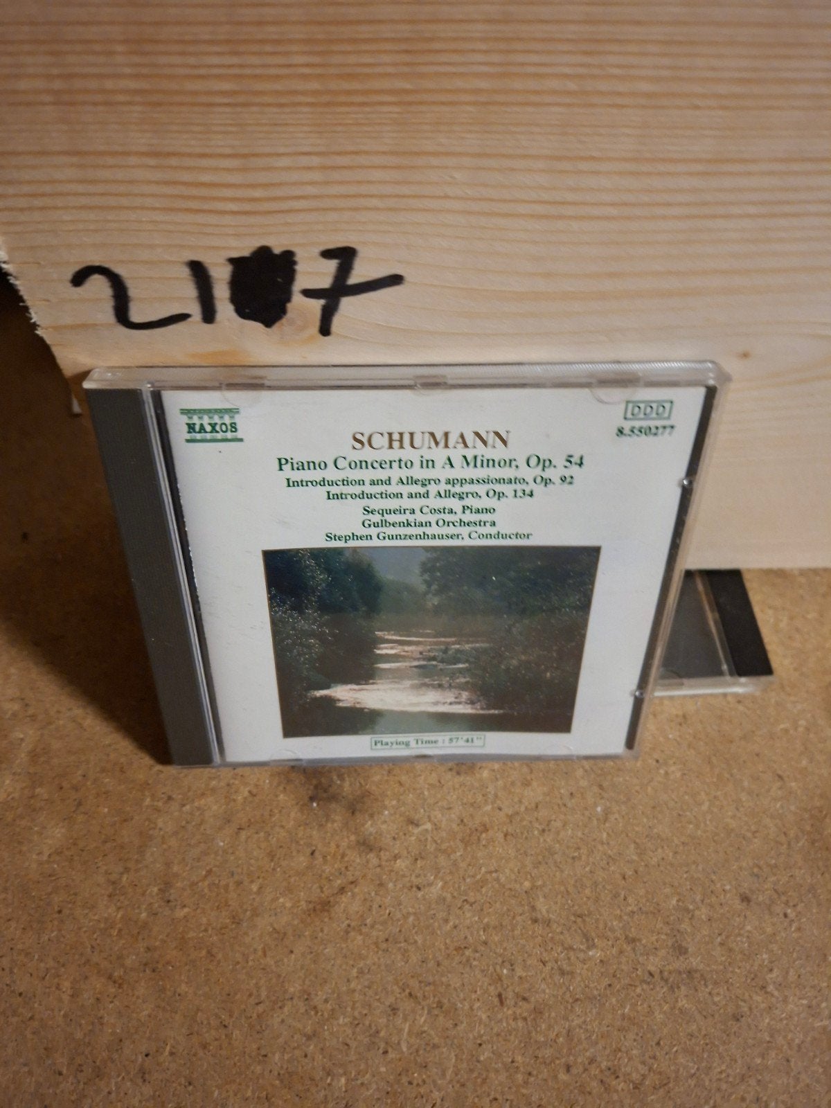 Schumann: Piano Concertos - Naxos CD, Gebruikt, Soloconcert, Ophalen of Verzenden, Romantiek