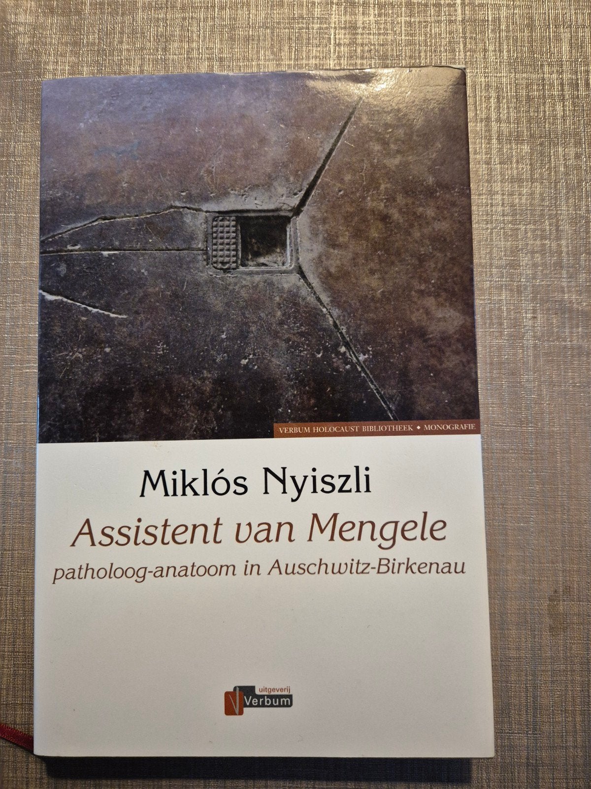 assistent van mengele - Verbum, Boeken, Ophalen of Verzenden, Tweede Wereldoorlog, Zo goed als nieuw