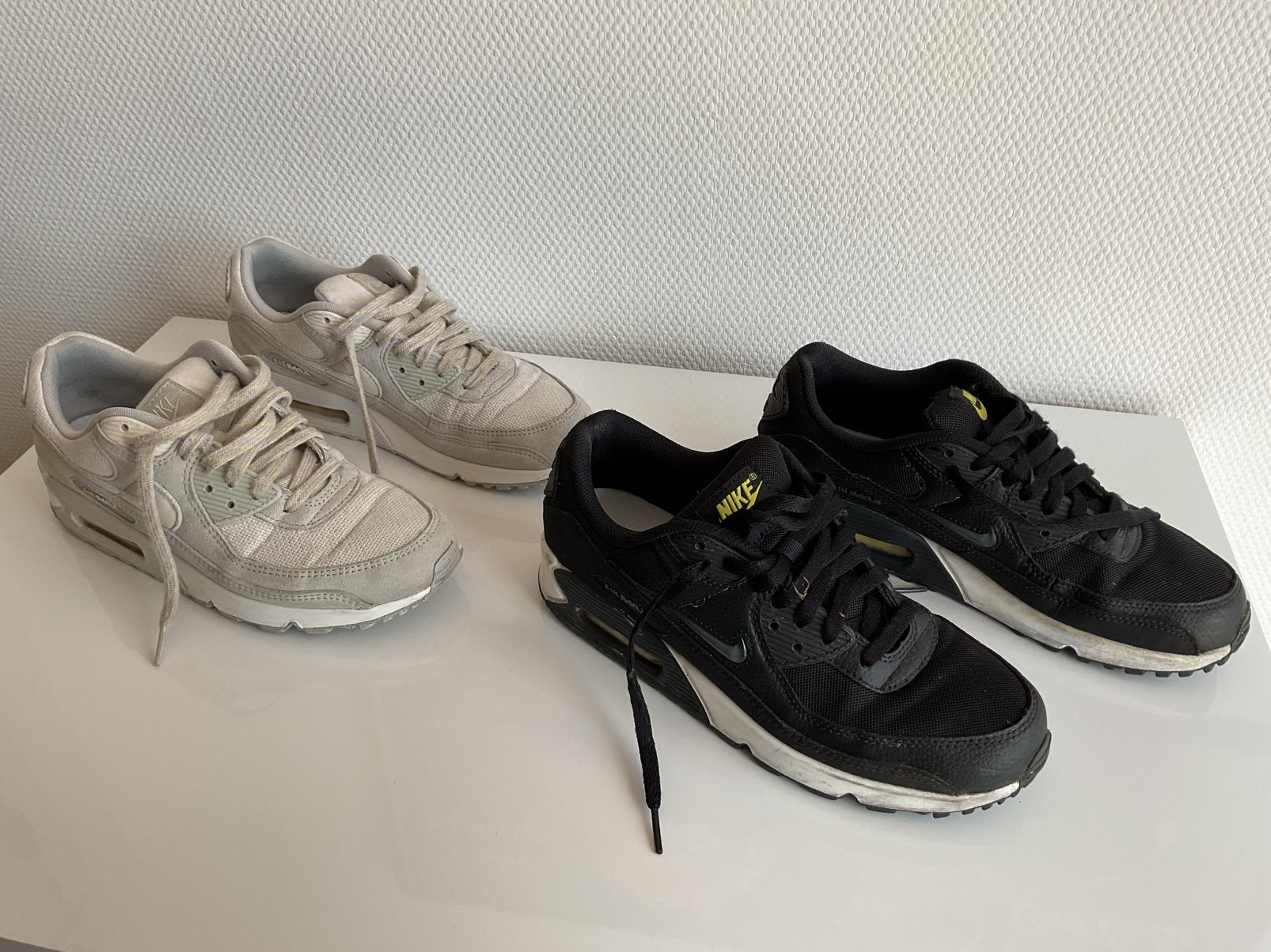 Nike air max sneakers mt 41 7 zwart en lichtgrijs, Ophalen of Verzenden, Gedragen, Zwart, Sneakers of Gympen