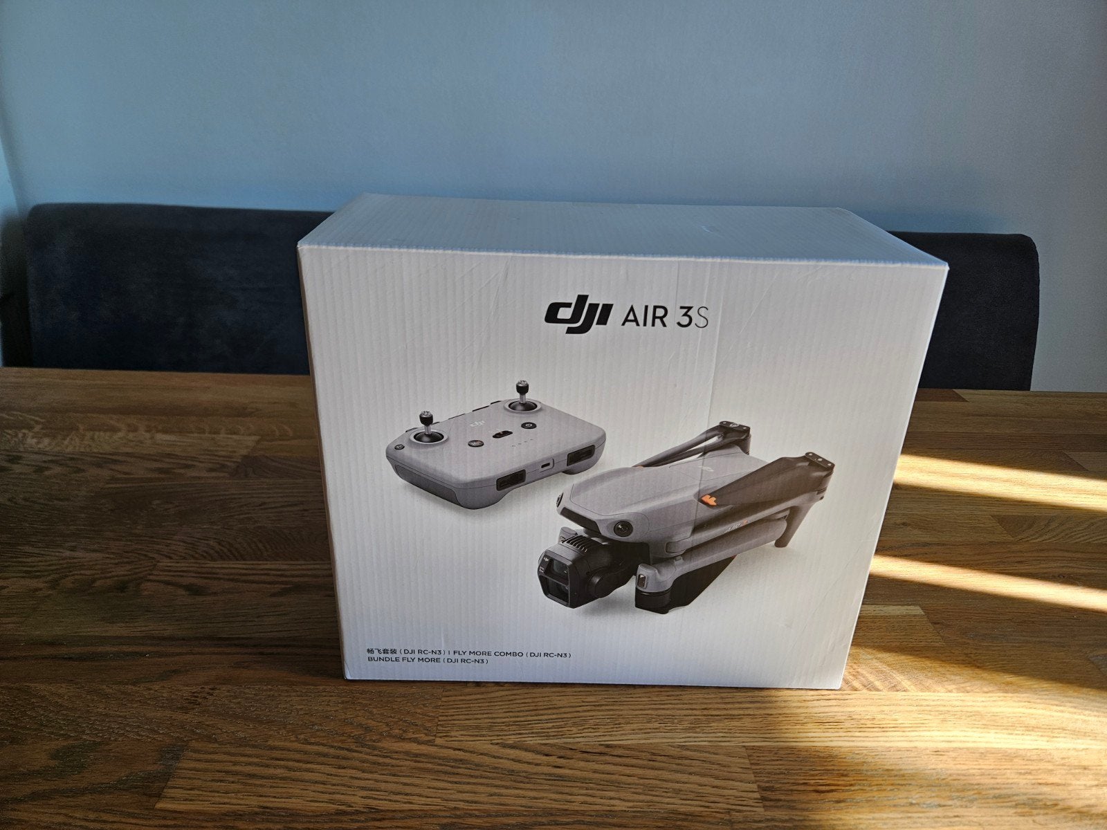 DJI AIR 3S Fly More Combo, Audio, Tv en Foto, 30 tot 45 minuten, Cameradrone, Ophalen of Verzenden, Zo goed als nieuw