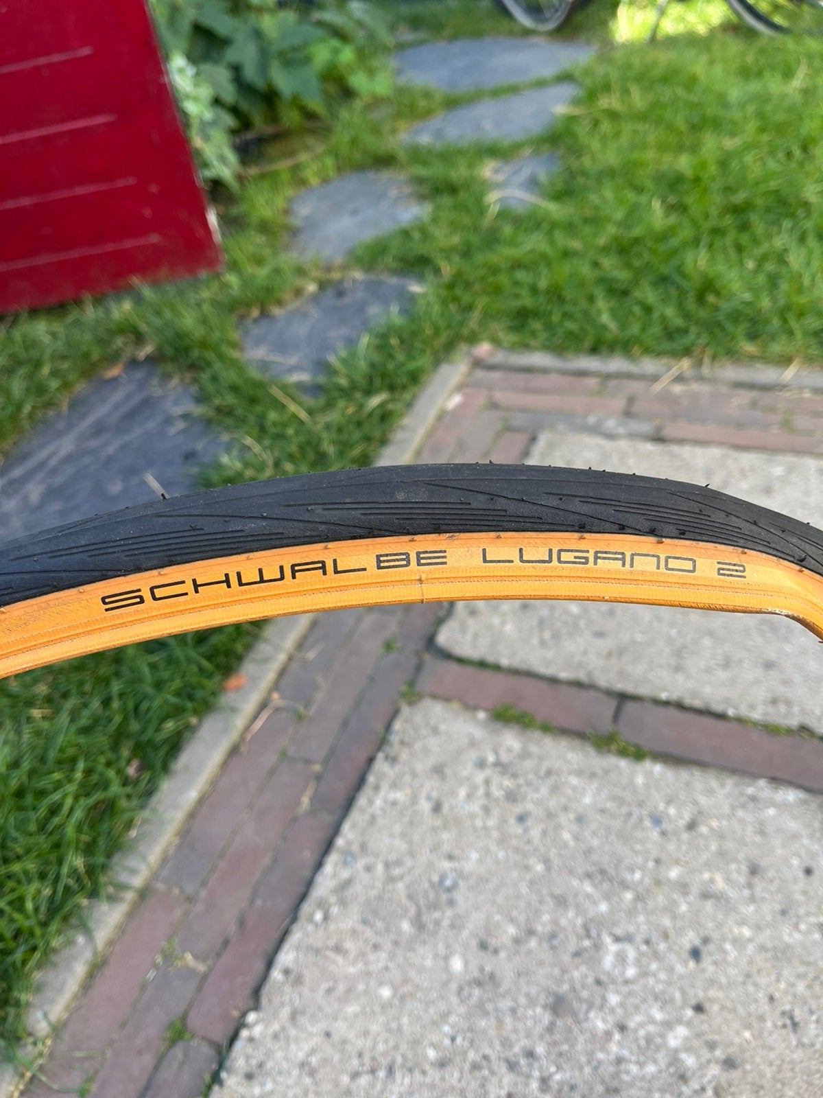 2 buitenbanden racefiets 25mm breed, Fietsen en Brommers, Fietsonderdelen, Ophalen, Zo goed als nieuw, Racefiets, Band