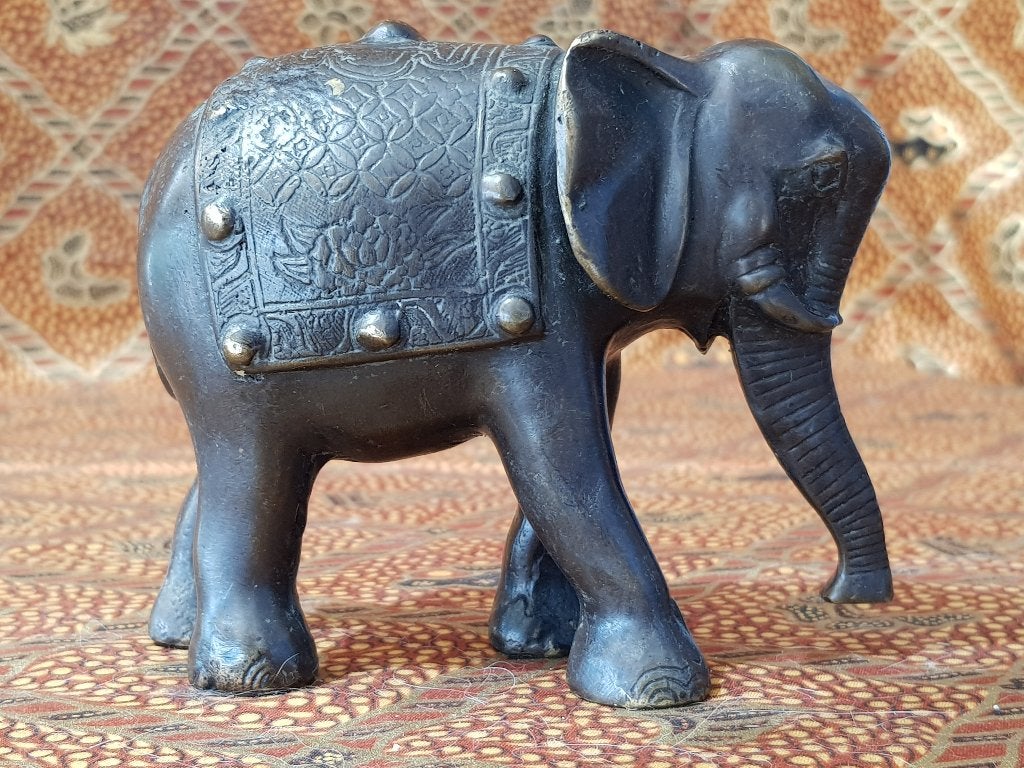 Mooi oud Oosters brons beeldje van een olifant 11,5 cm., Ophalen of Verzenden