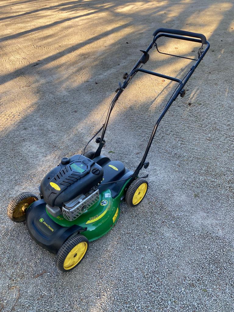 John deere js 63. Motormaaier, loopmaaier., Tuin en Terras, Grasmaaiers, Ophalen, Zo goed als nieuw, 50 cm of meer