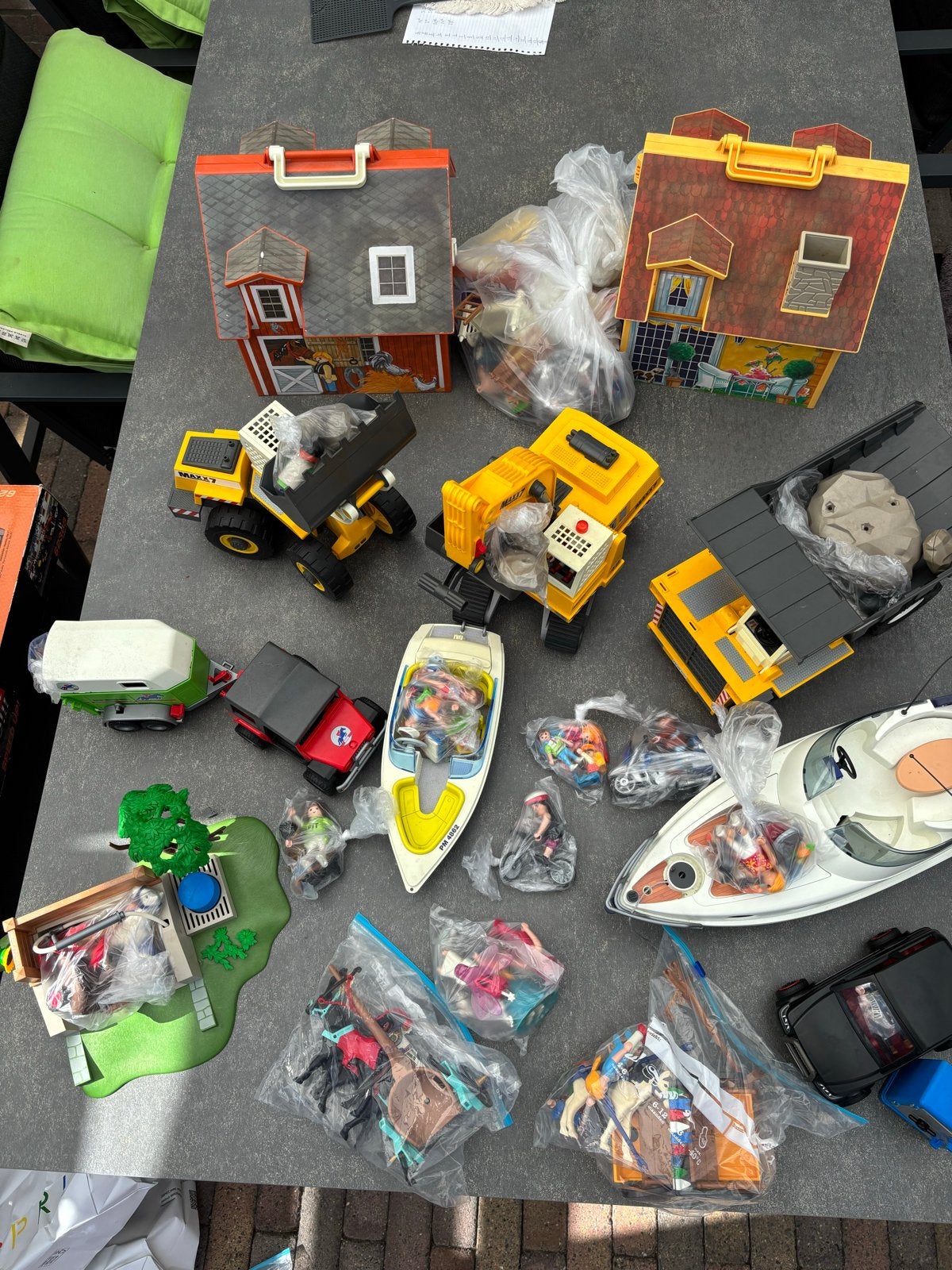 Grote Playmobil collectie: voertuigen, huizen en figuren, Kinderen en Baby's, Speelgoed | Overig, Ophalen, Gebruikt, Jongen of Meisje