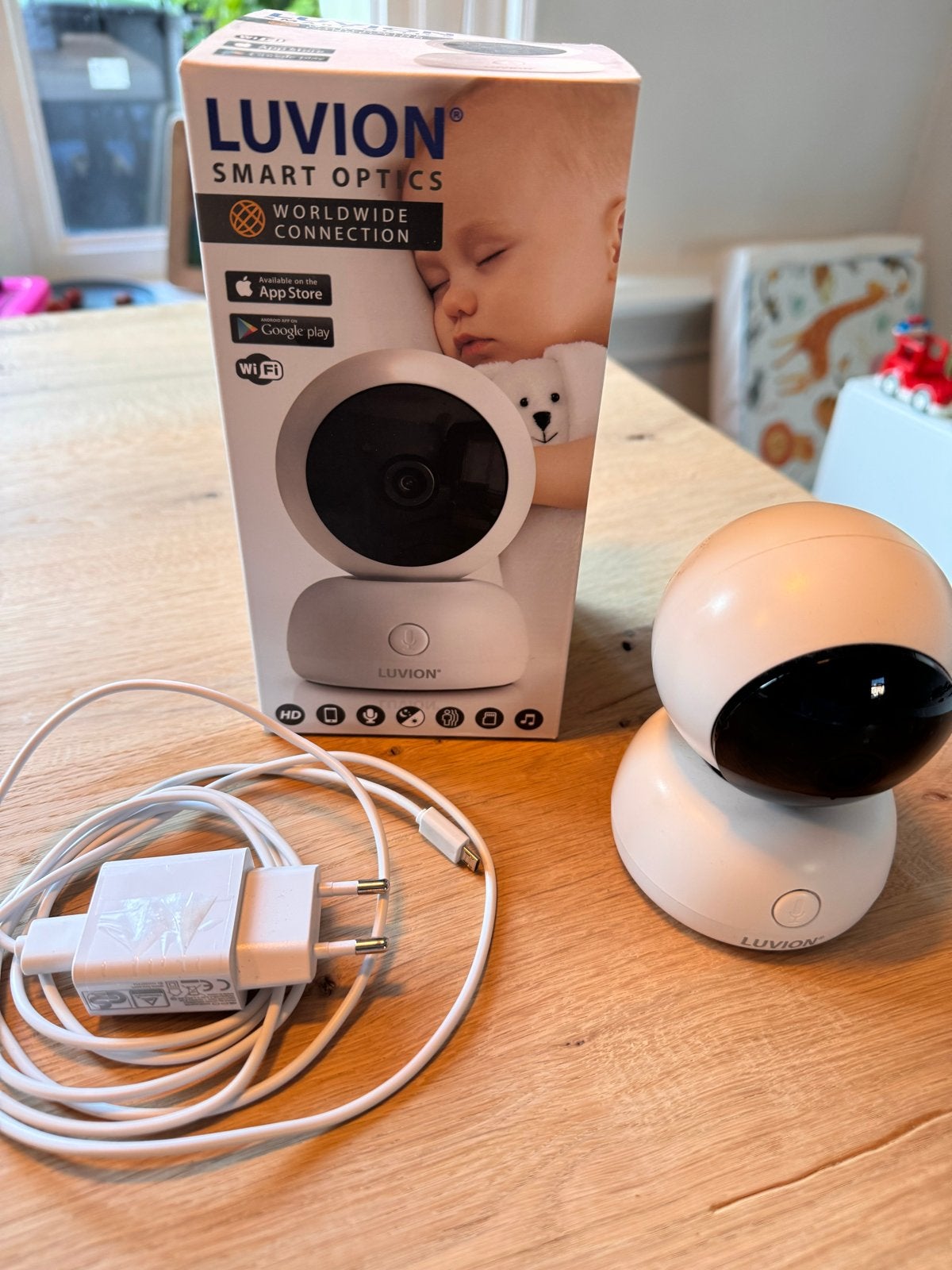 Luvion Smart Optics Babyfoon met Camera en Wifi, Ophalen of Verzenden, Zo goed als nieuw, 250 meter of meer, Camera