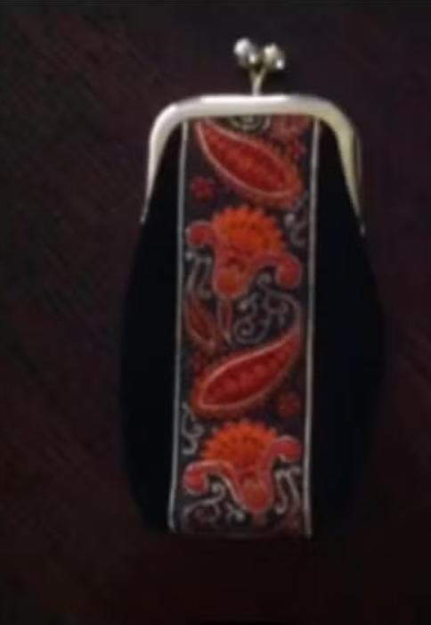 Dames vintage brillen etui Loewe 1848 zwart/goud br 9 L15 cm, Overige merken, Overige kleuren, Ophalen of Verzenden, Zo goed als nieuw