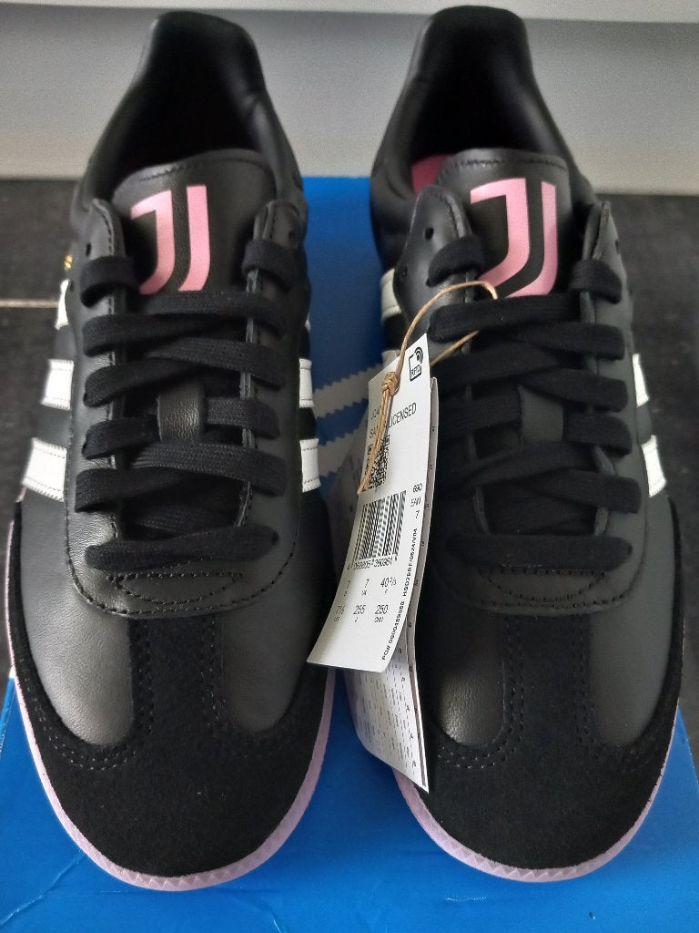 Adidas Original Samba Licensed zwart pink 40 2/3 gloednieuw!, Kleding | Dames, Schoenen, Zwart, Nieuw, Ophalen of Verzenden, Sneakers of Gympen