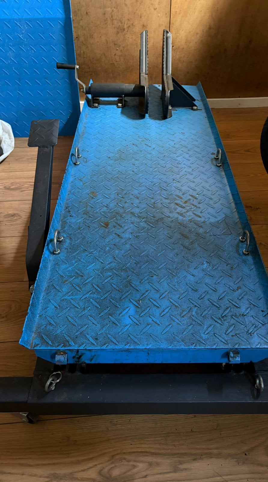 Motorheftafel 450 kg, Motoren, Ophalen