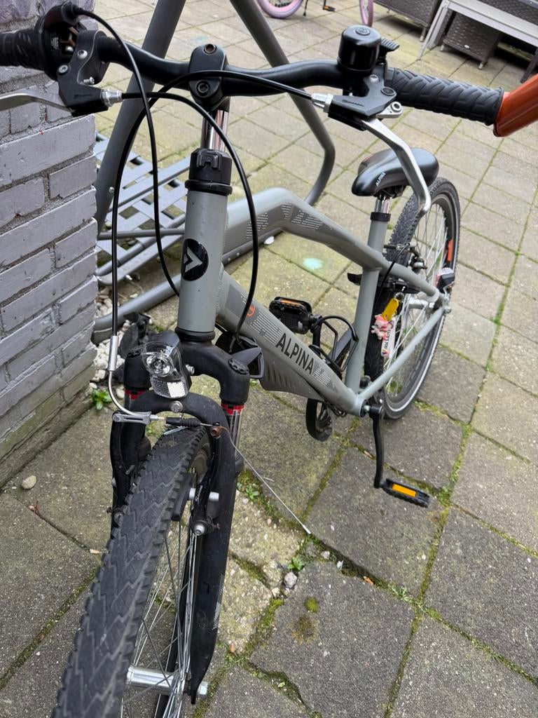 Kinder fiets alpina netjes 26 inch, Ophalen of Verzenden, Zo goed als nieuw, 20 inch of meer