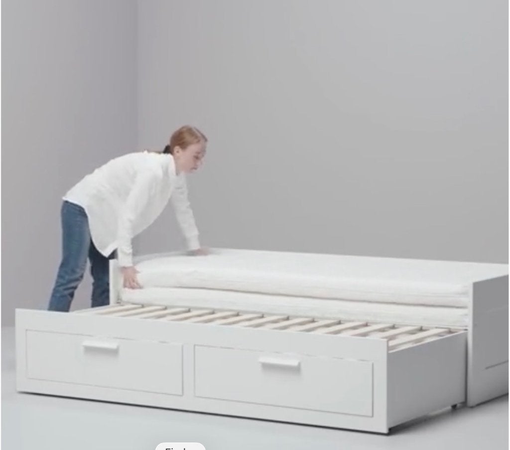 Brimnes uitschuifbed 80-200 en 2 matrassen Vesteroy, Huis en Inrichting, Slaapkamer | Bedden, Ophalen, Overige materialen, Wit