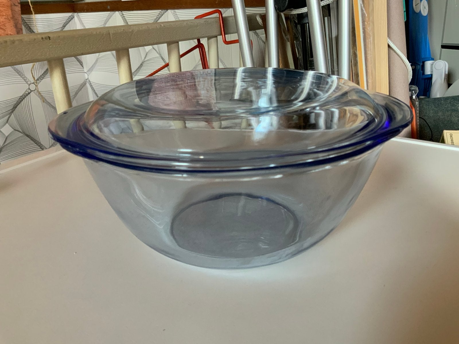 Vintage Pyrex Blauwe Glazen Kom met Deksel, Antiek en Kunst, Ophalen of Verzenden