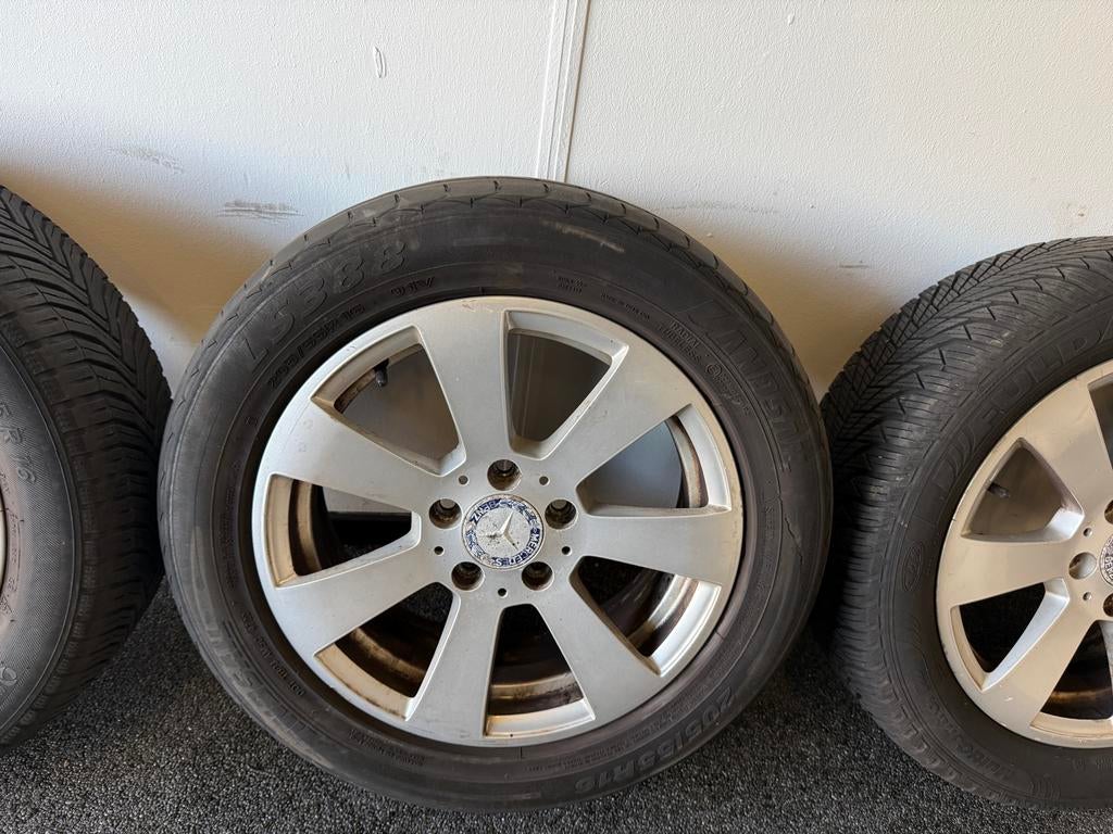 Mercedes W204 Velgen met Banden - 16 inch, Auto-onderdelen, Gebruikt, 16 inch, Banden en Velgen, All Season