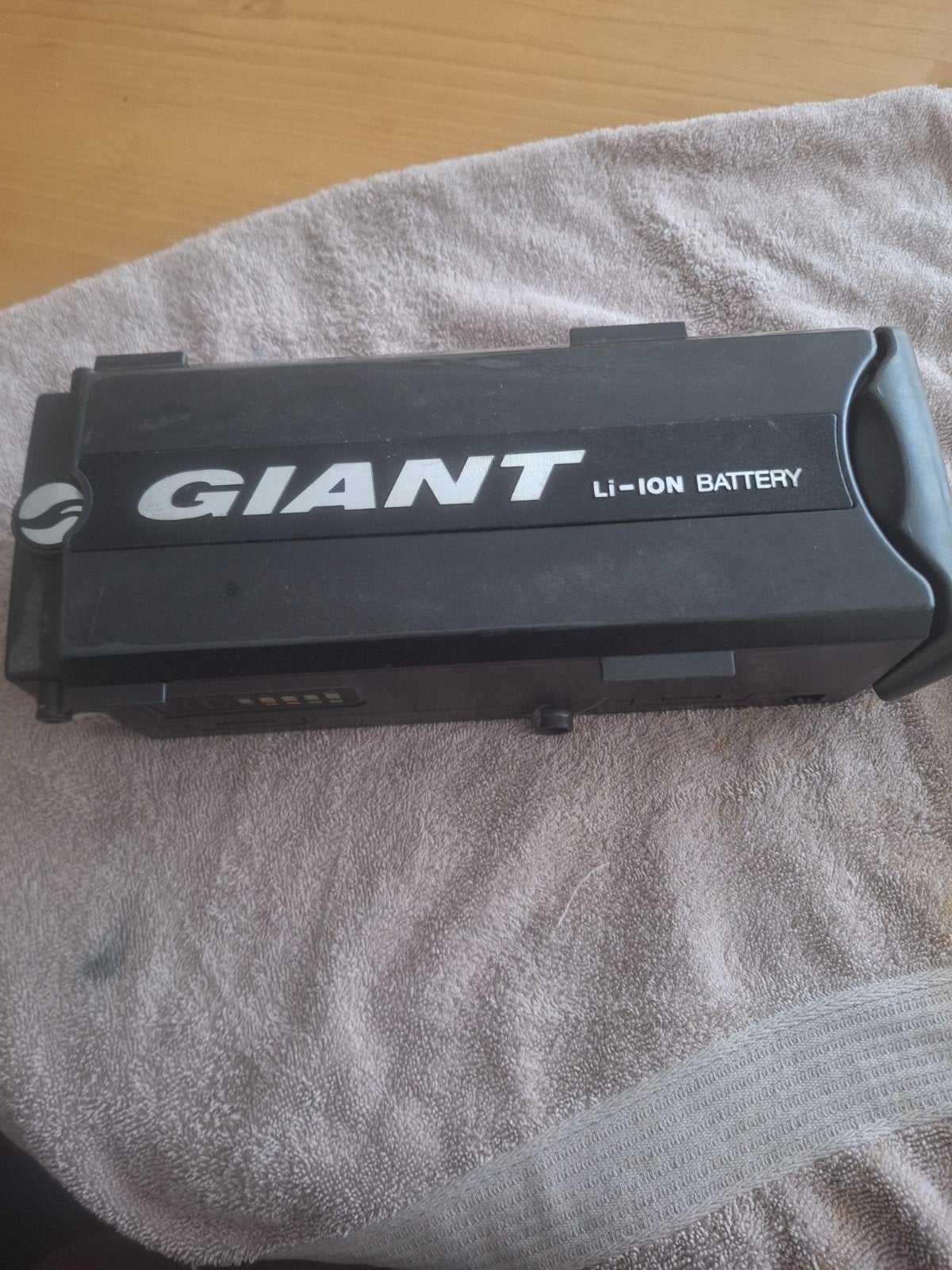 Giant twist accu 36 volt nette schoone nette accu Goed voor, Zo goed als nieuw