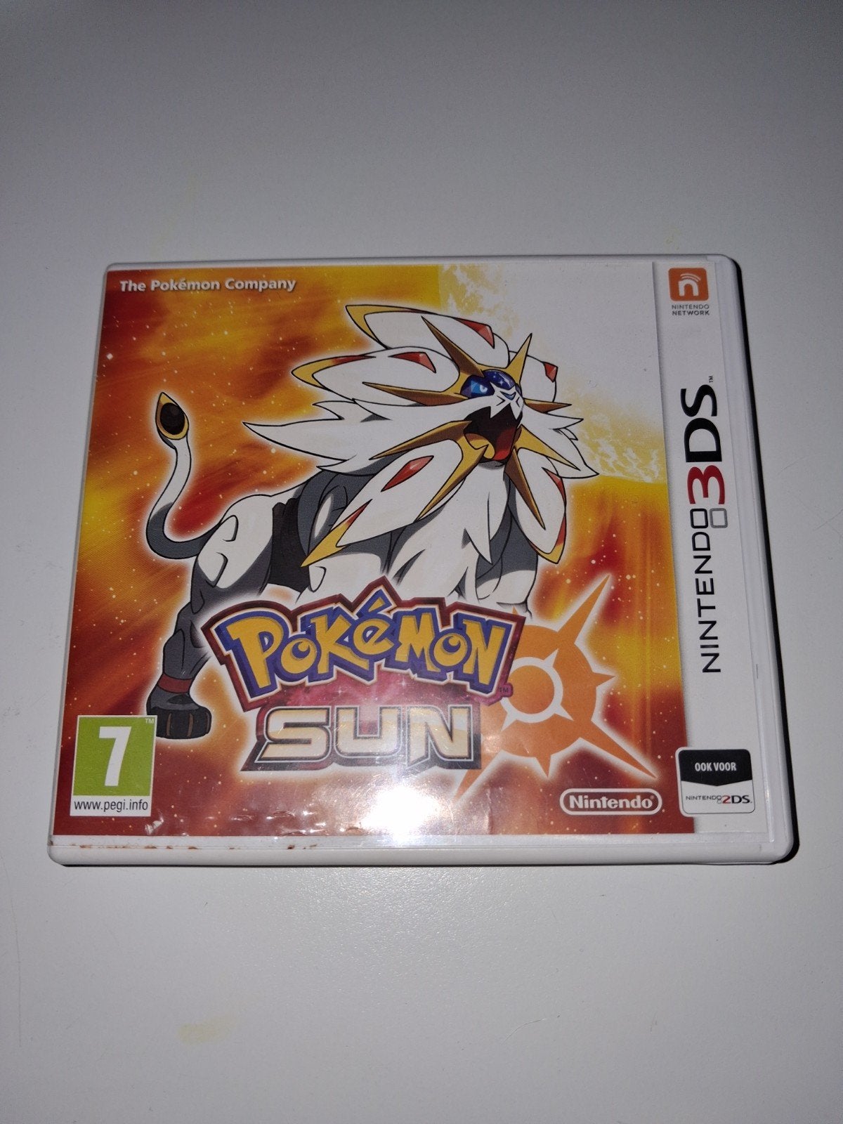 Pokémon Sun en Moon - Gloednieuw voor Nintendo 3DS, Spelcomputers en Games, Ophalen of Verzenden