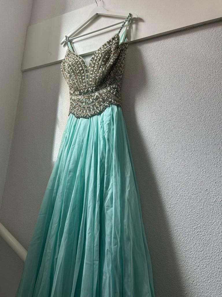 Lange mintgroene galajurk met kristallen - Maat S, Kleding | Dames, Ophalen, Galajurk, Zo goed als nieuw, Maat 36 (S)