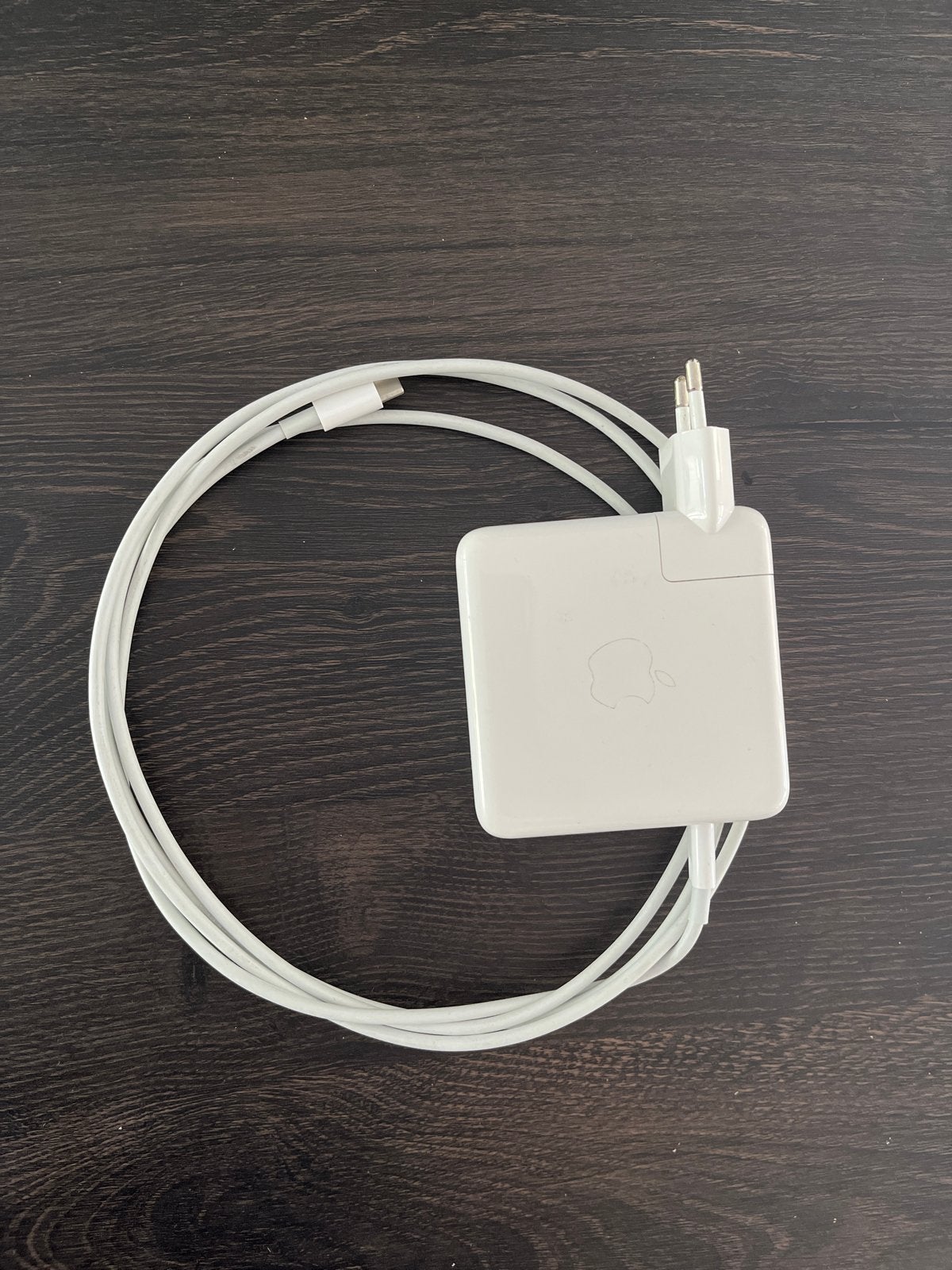 Apple USB-C Oplader Adapter en Kabel 200cm, Computers en Software, Laptop-opladers, Ophalen of Verzenden, Zo goed als nieuw