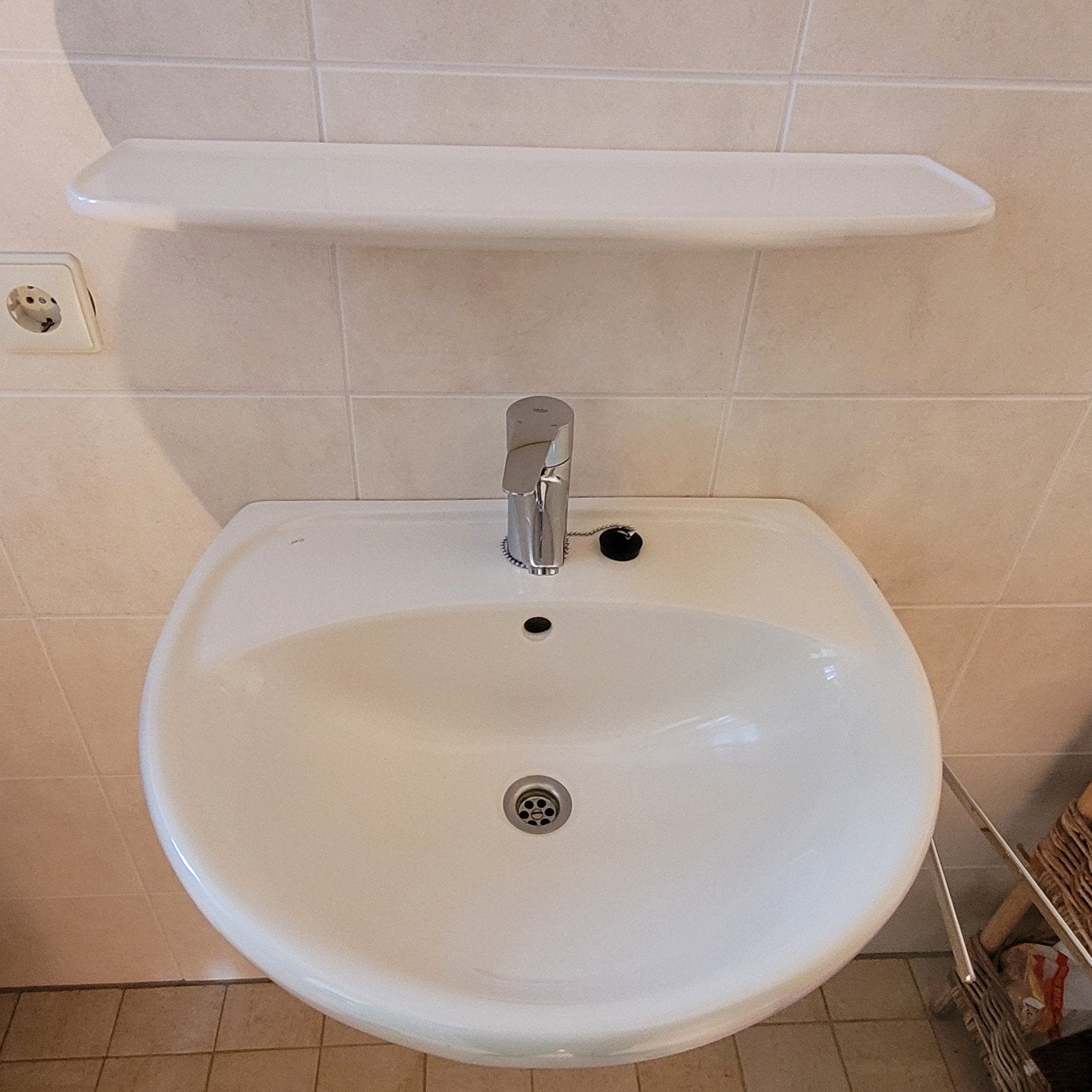 Grohe wastafelkraan met wastafel en plankje, Ophalen, Gebruikt, Chroom, Kraan