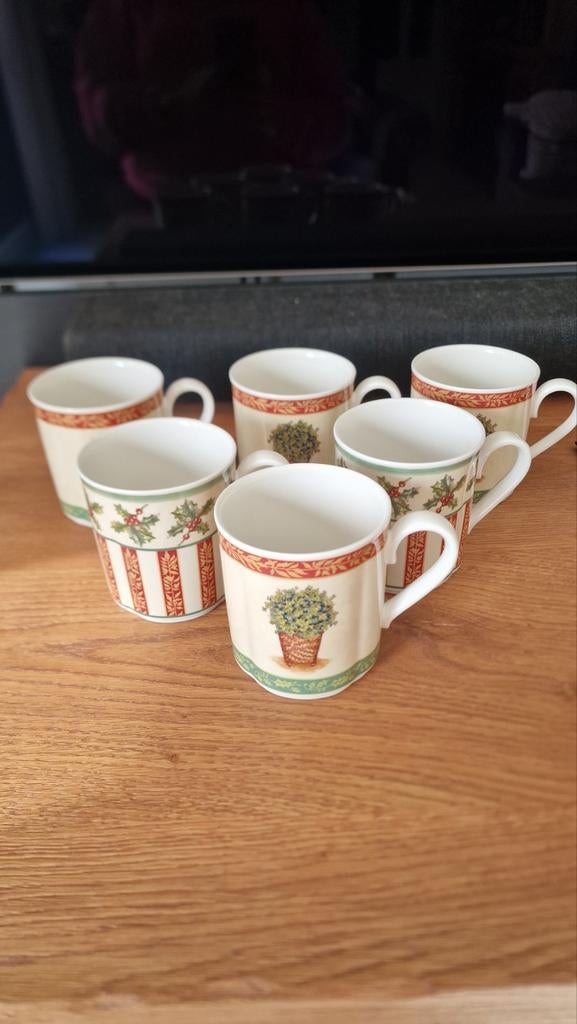 Villeroy Boch festive memories kerst bekers mokken, Overige typen, Ophalen of Verzenden, Zo goed als nieuw, Overige stijlen