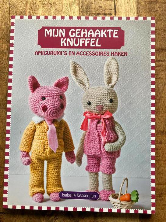 Mijn Gehaakte Knuffel: Amigurumi's en Accessoires Haken, Ophalen of Verzenden, Zo goed als nieuw, Breien en Haken