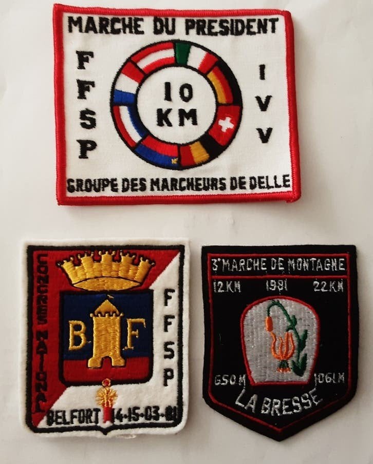 Vintage Franse wandelsport emblemen, Hobby en Vrije tijd, Kledingapplicaties en Hotfix, Ophalen of Verzenden, Zo goed als nieuw
