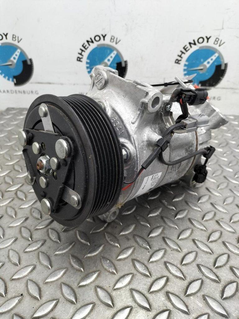 RENAULT KANGOO AIRCO COMPRESSOR / AIRCOPOMP 926006UB1A 2022, Ophalen of Verzenden, Gebruikt, Stiba lid