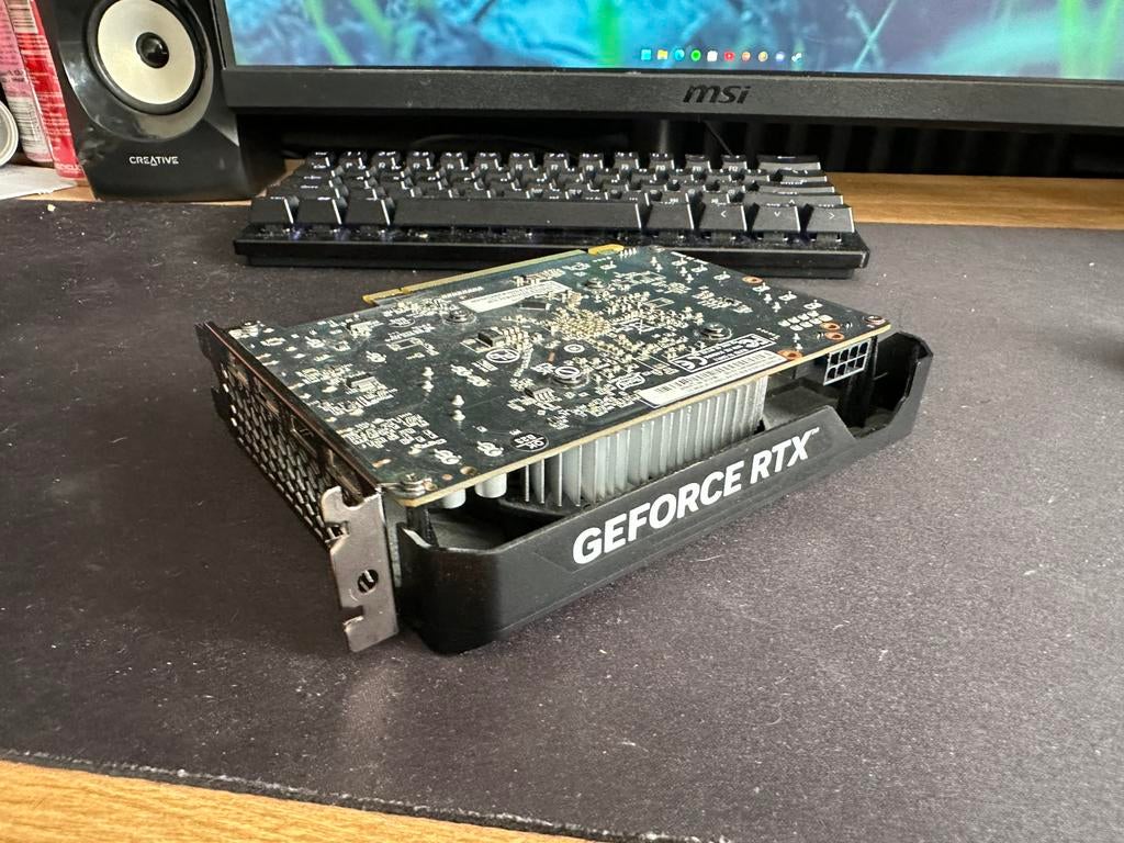 rtx 4060 pegasus 8gb, Ophalen, Zo goed als nieuw, GDDR6, PCI-Express 4