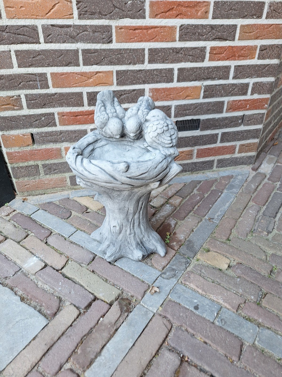 Betonnen Vogel Drinkbak op Poot - 42 cm Hoog, Ophalen, Nieuw, Beton, Dierenbeeld