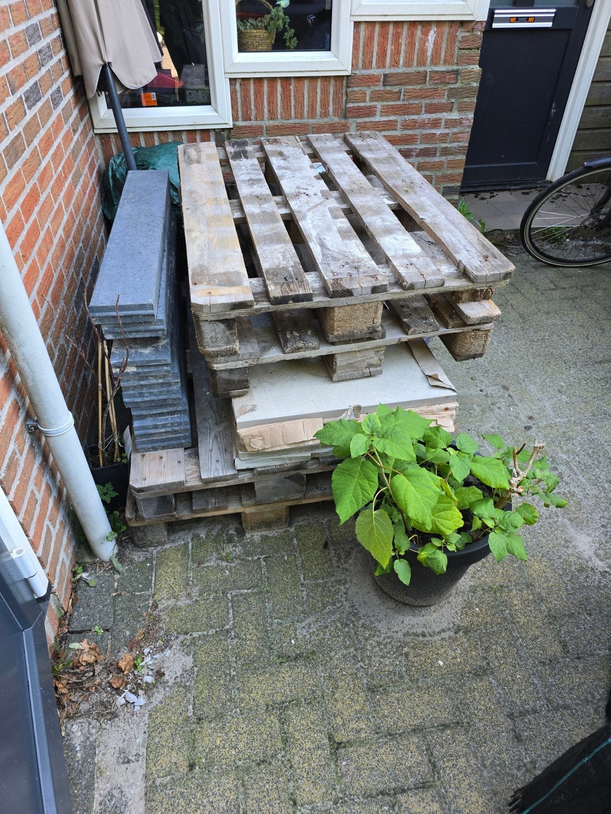 4x Pallets gratis af te halen, Ophalen